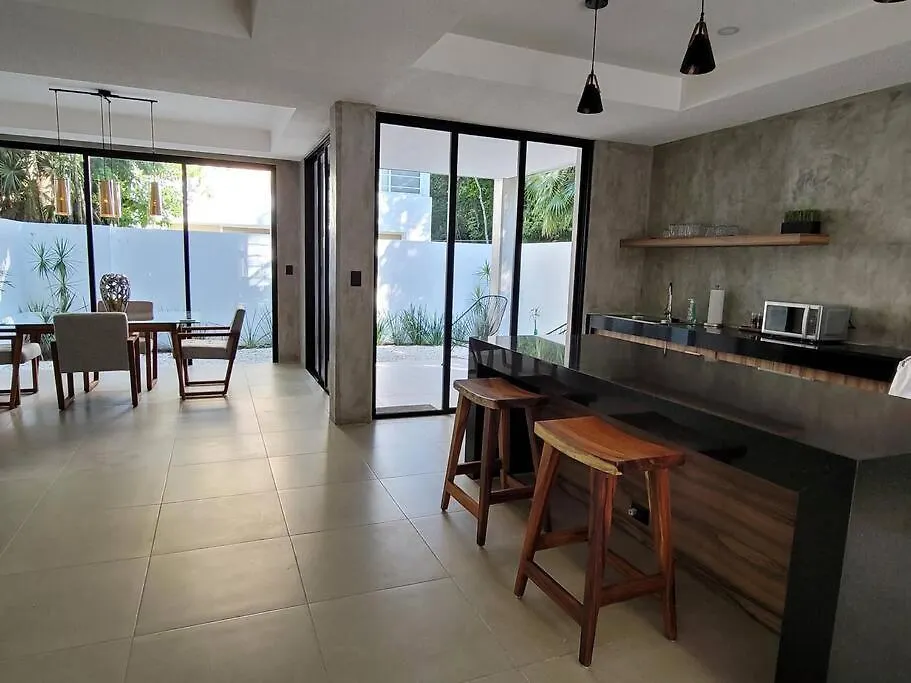 Casa Niyamaya Vila Puerto Morelos 0*,  México